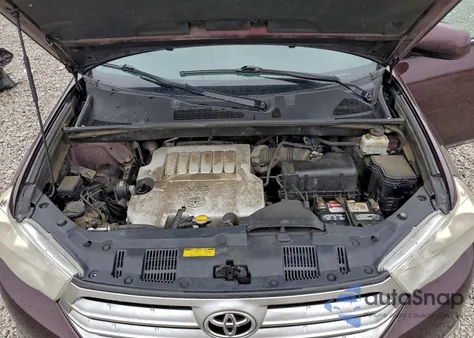 2011 Toyota Highlander Base z USA, uszkodzony, nr VIN 5TDBK3EH8BS060854